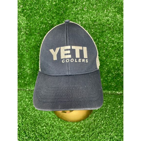 YETI Coolers Navy/White Mesh Snapback Trucker Cap Embroidered - Picture 1 of 6